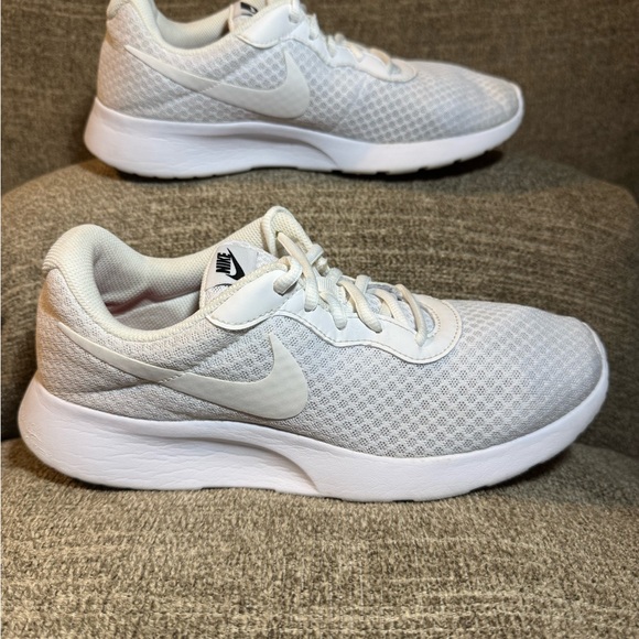 Nike Shoes - Nike Tanjun Women’s running sneaker in a white colorway Size 9
